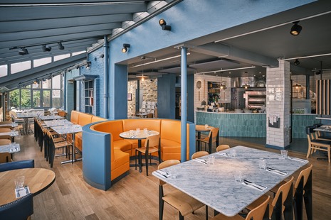 PizzaExpress Wandsworth Interior 18